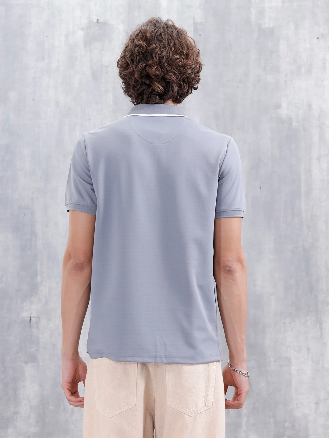 Polo T-Shirt With Contrast Trim Details | Grey - Image 3