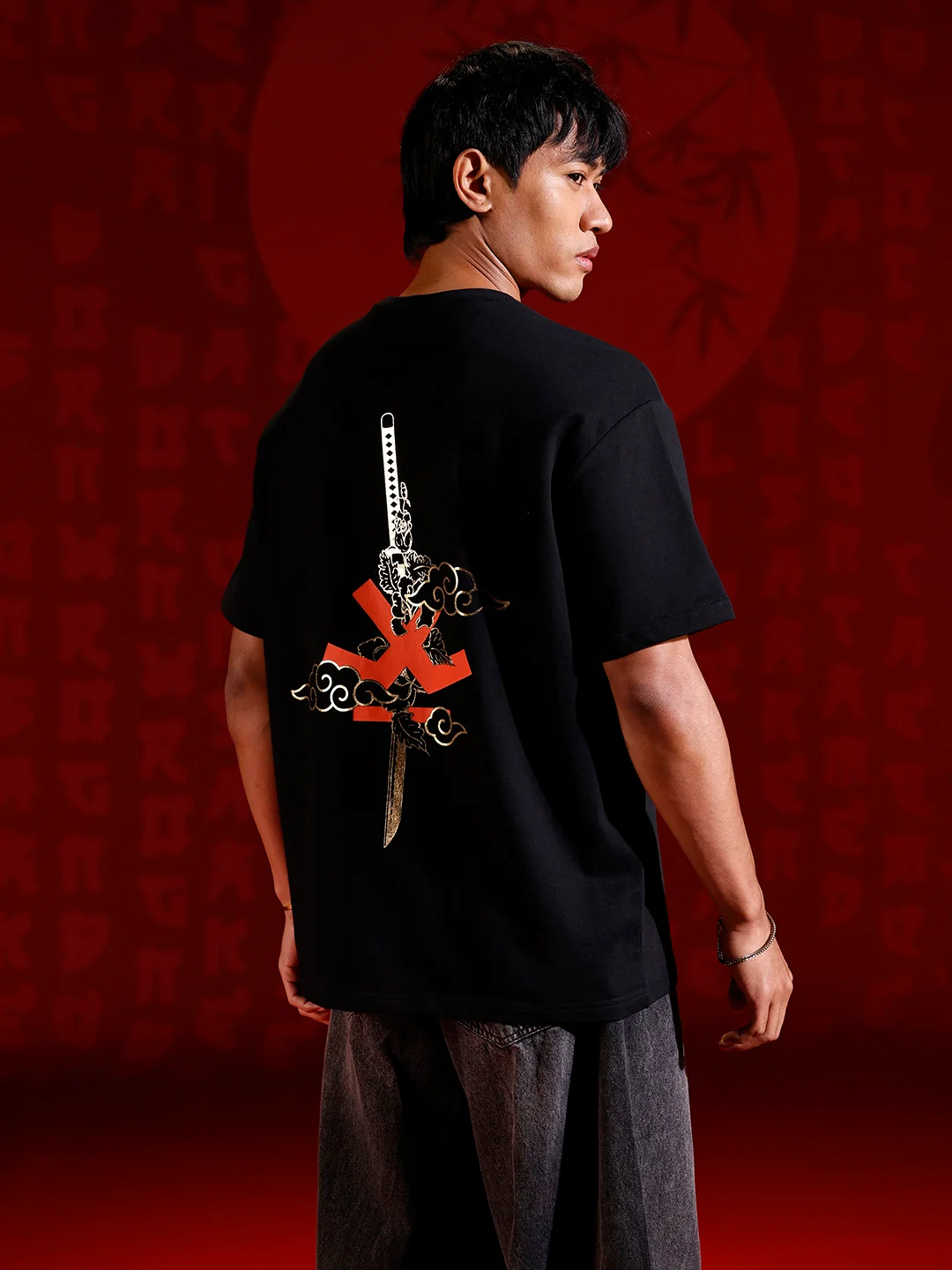 Puff print chest motif oversized tshirt | Black - Image 5