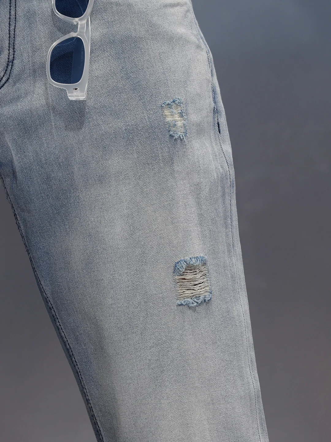 Relaxed Anti-Fit Jeans | Light Blue - Image 4