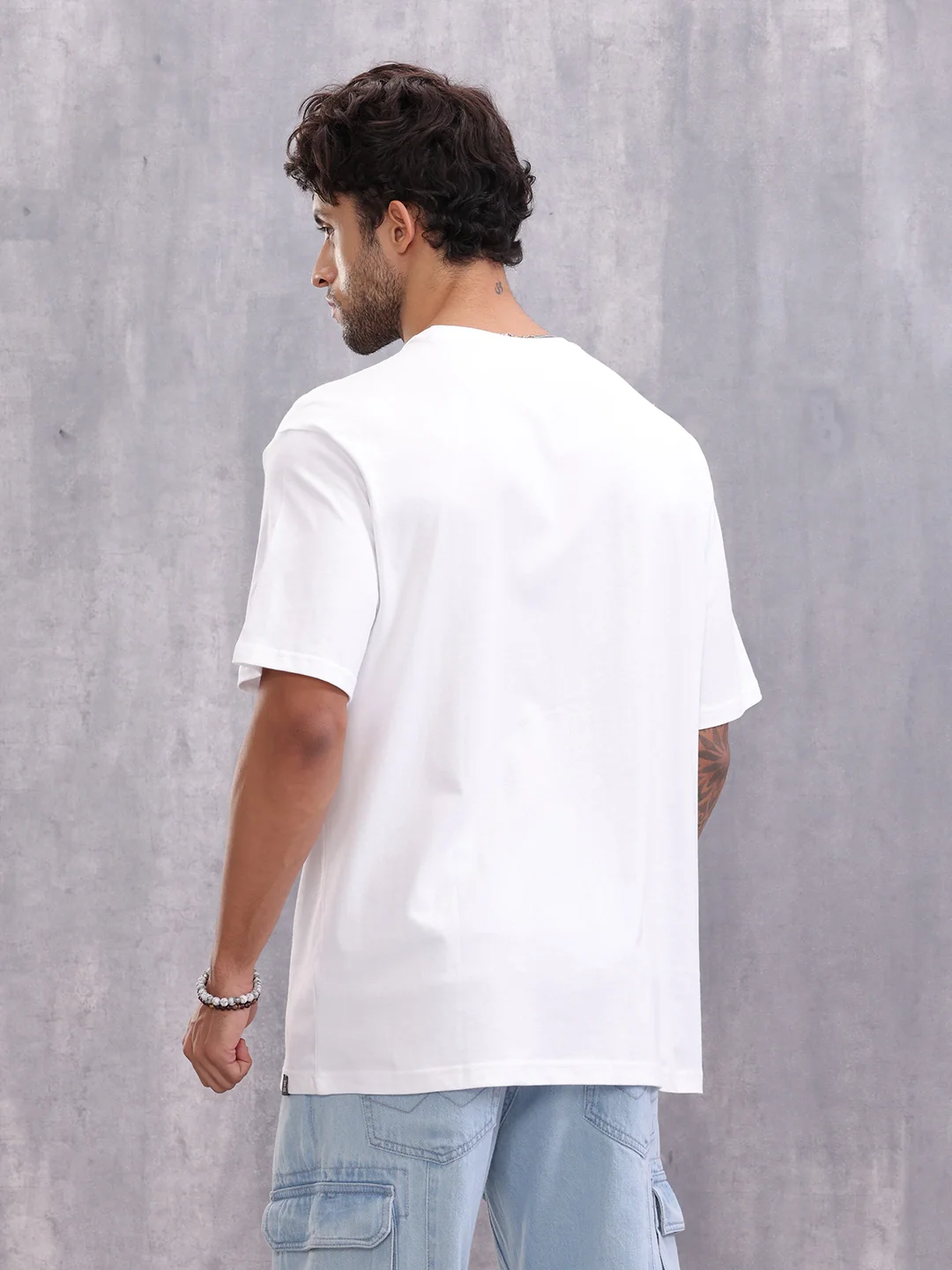 Retro Graphic Printed Oversized Fit T-shirt | White - Image 3