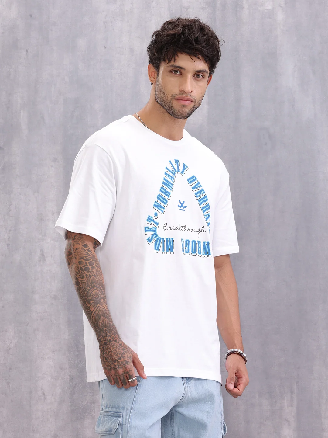 Retro Graphic Printed Oversized Fit T-shirt | White - Image 4