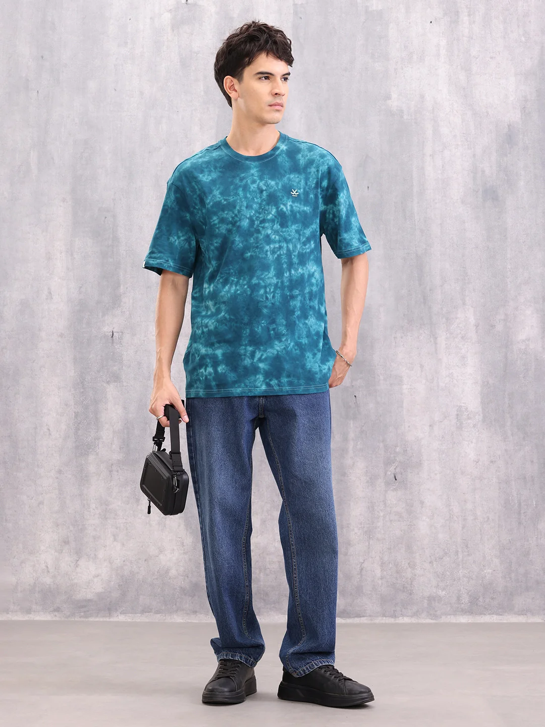 Retro Look Tie And Dye Oversized Fit T-shirt | Blue - Image 2
