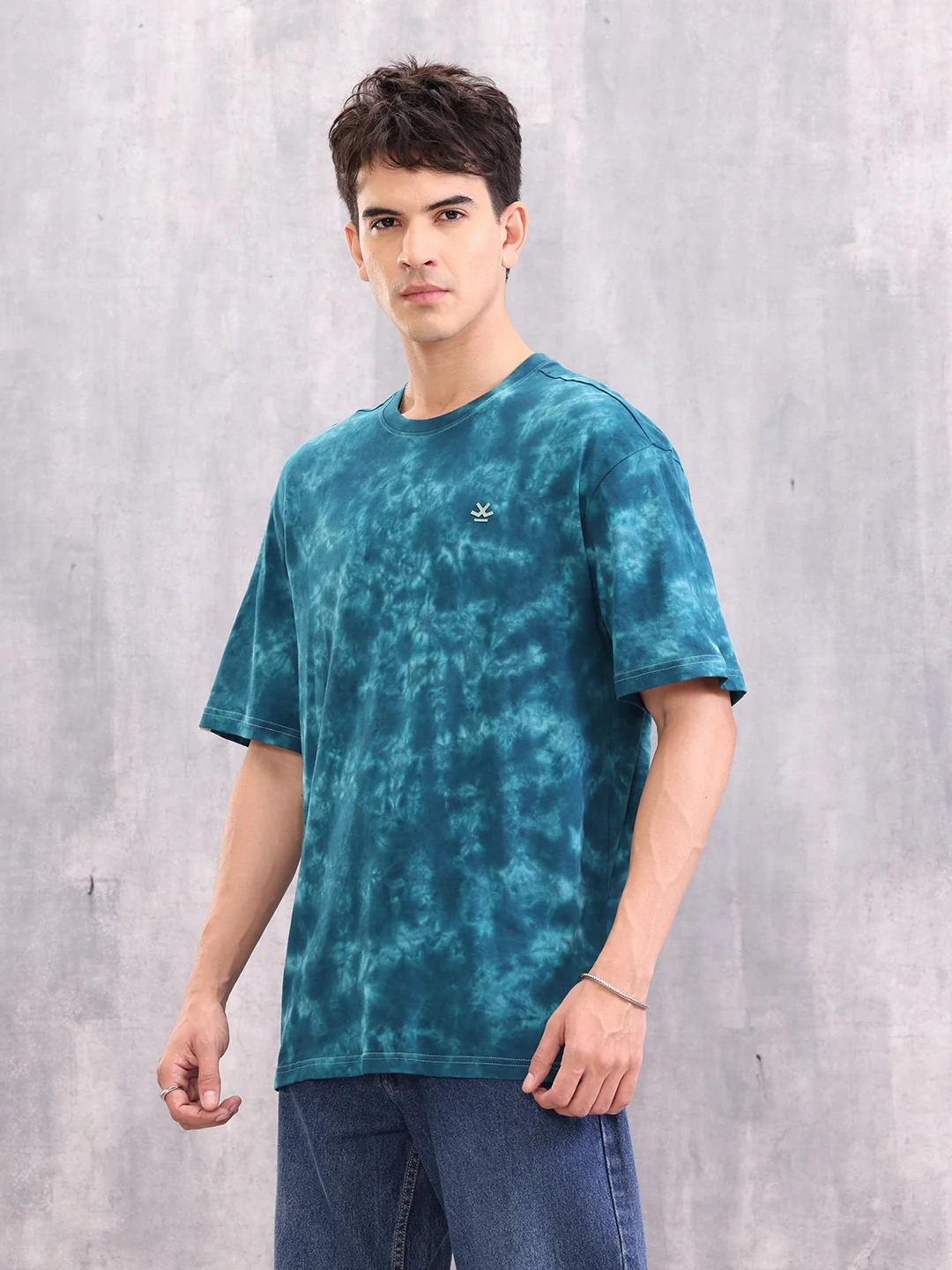 Retro Look Tie And Dye Oversized Fit T-shirt | Blue - Image 4