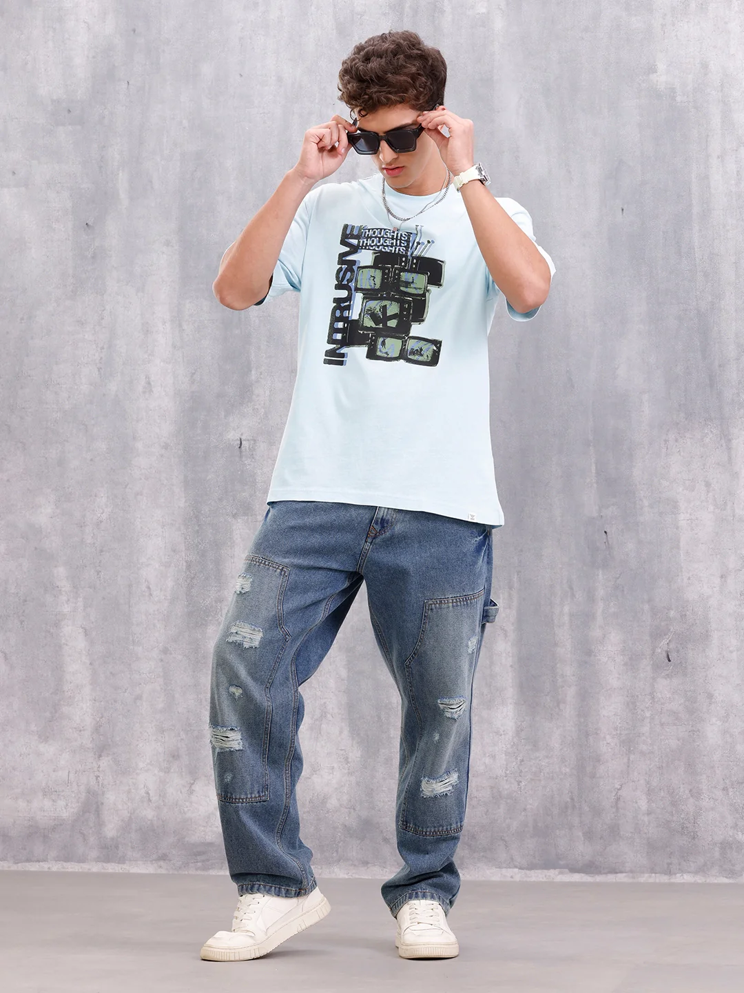 Retro Tv Graphic Printed Oversized Fit Tshirt | Light Blue - Image 2