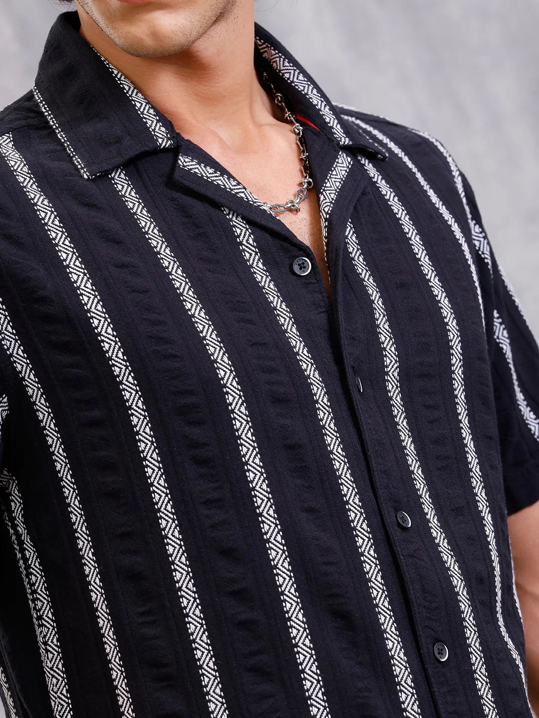 Seersucker Dobby Stripe Short Sleeve Shirt | Black - Image 4