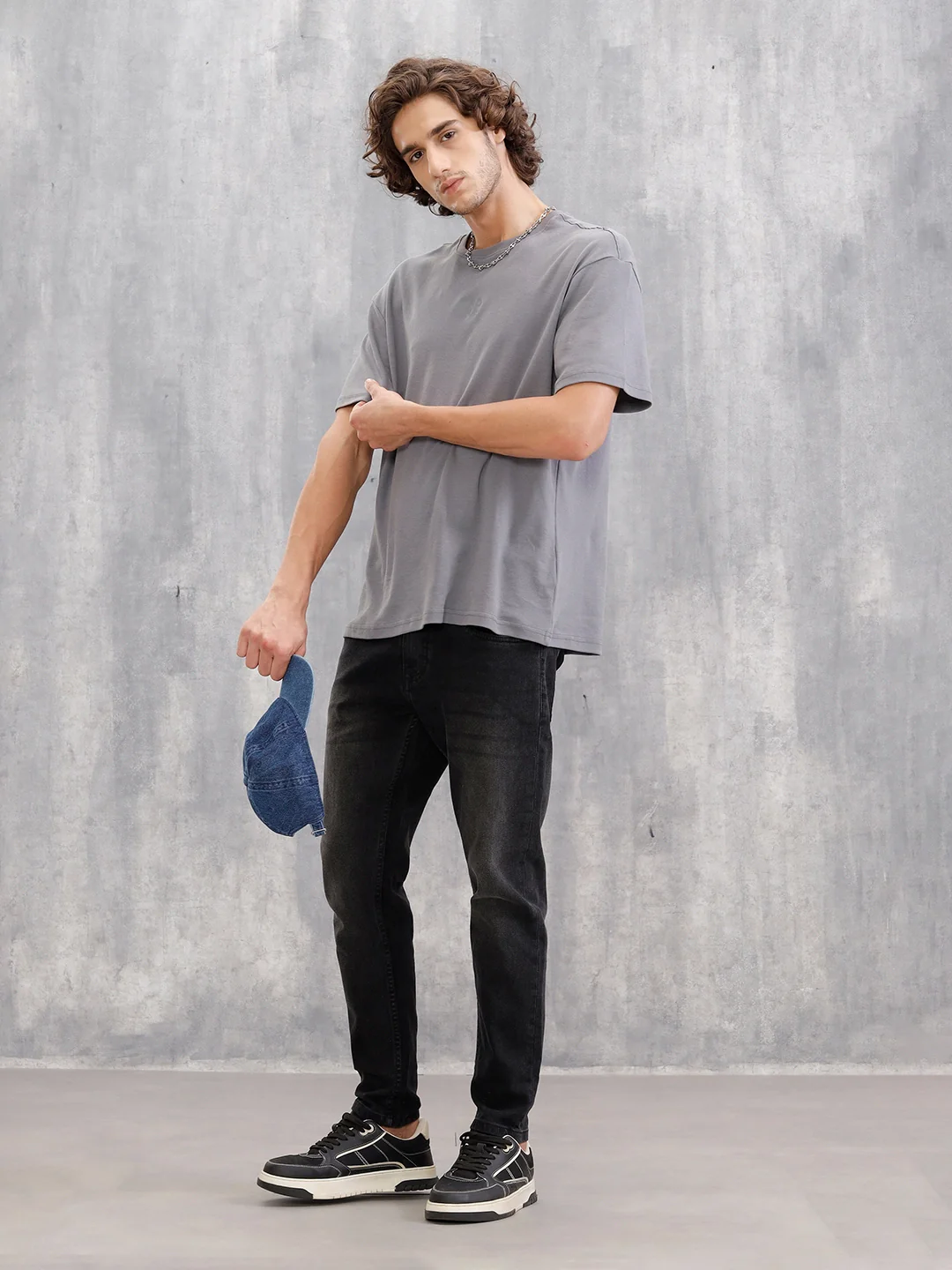 Skinny Crop Vintage Wash Jeans | Black - Image 2