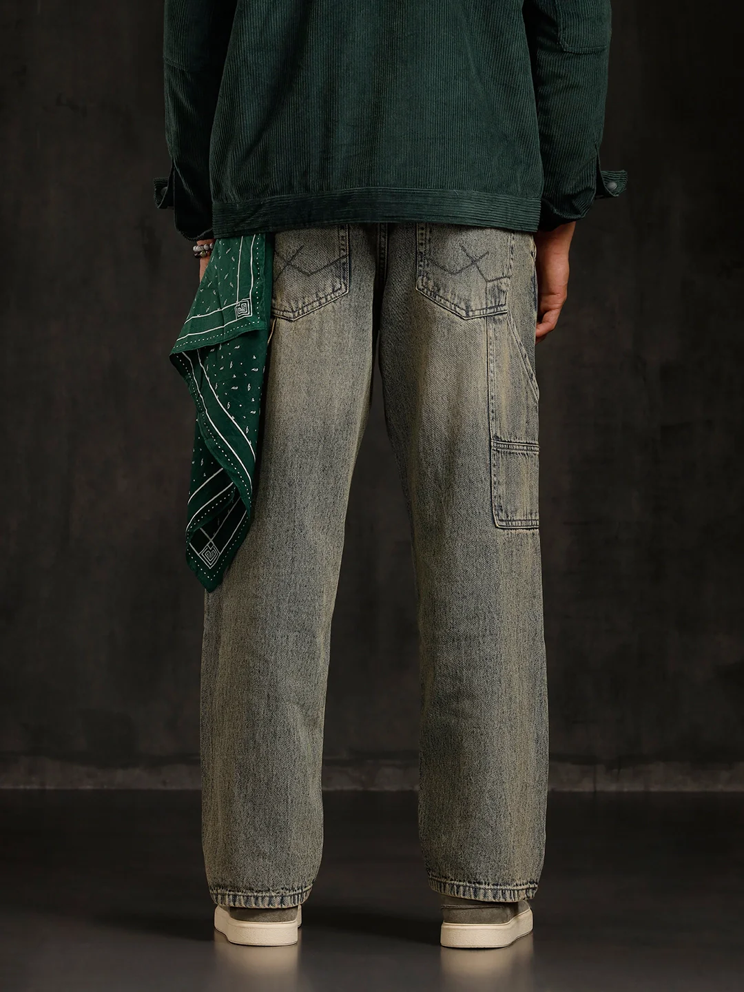 Slanted Pocket Loose Fit Jeans | Blue - Image 3