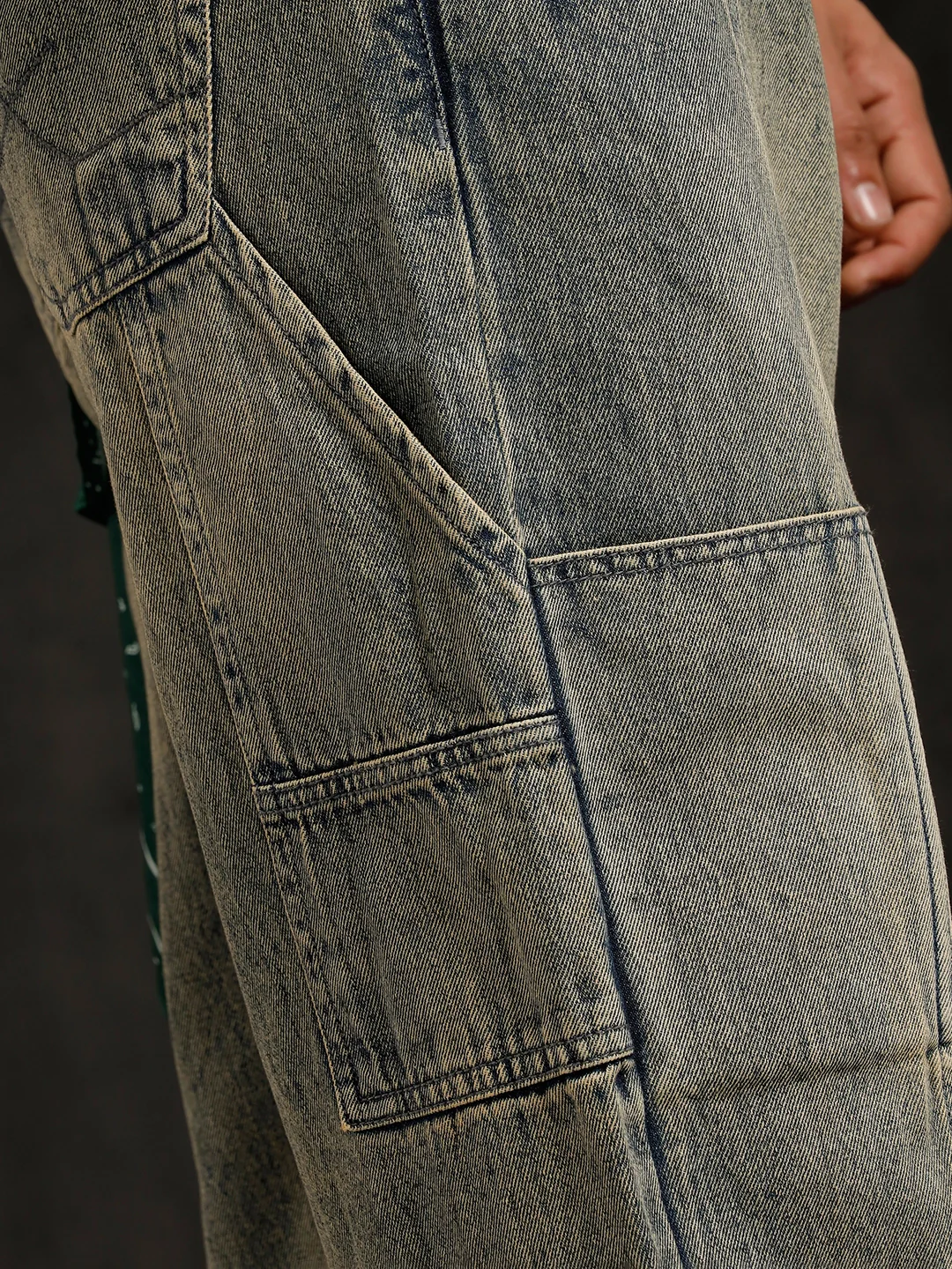 Slanted Pocket Loose Fit Jeans | Blue - Image 6