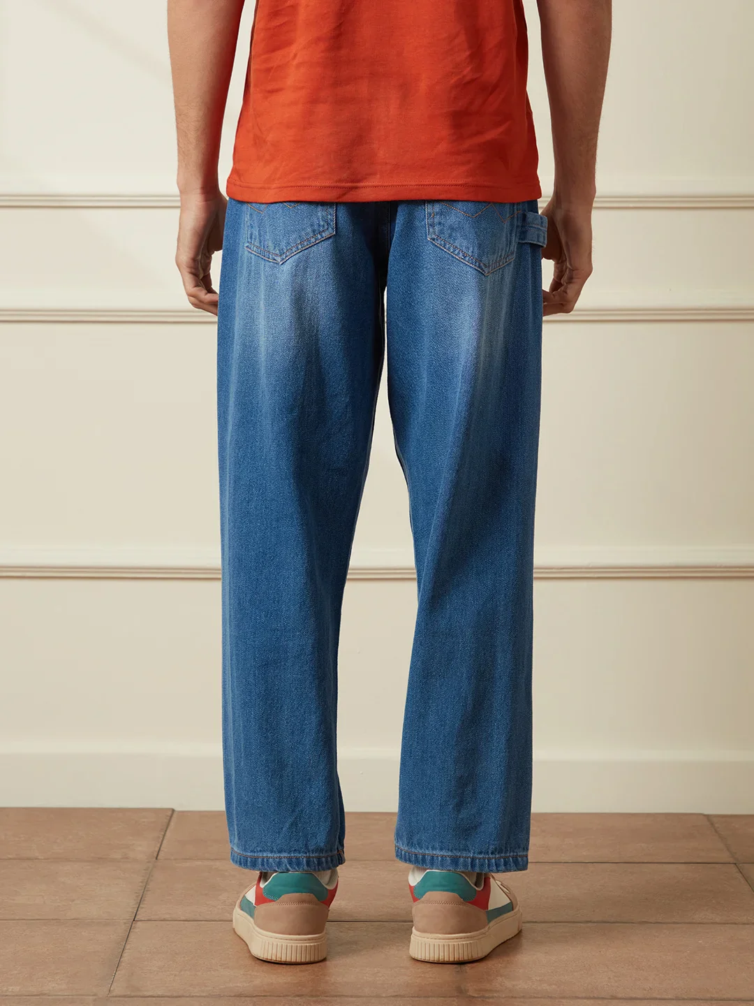Light Fade Loose Fit Jeans | Blue - Image 3