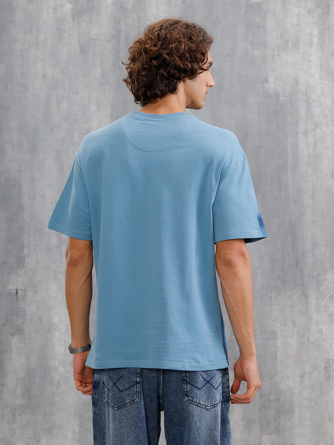 Smokey Pigment Spray With Grunge Logo Print Oversized Crew Neck T-Shirt | Blue - Image 3