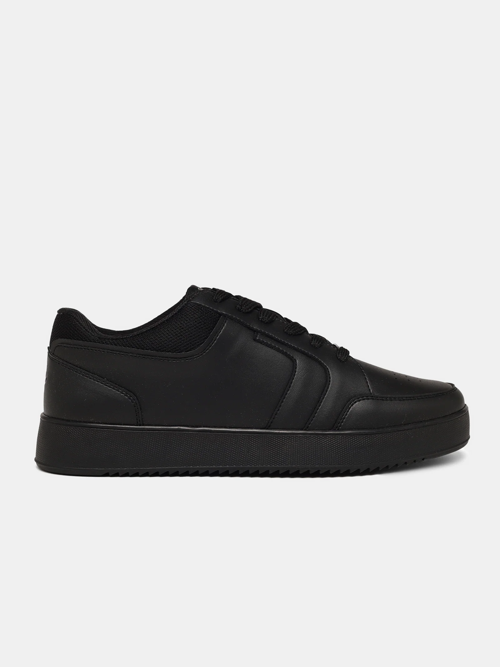 Sneakers  |  Bramble Shadowcraft - Image 2
