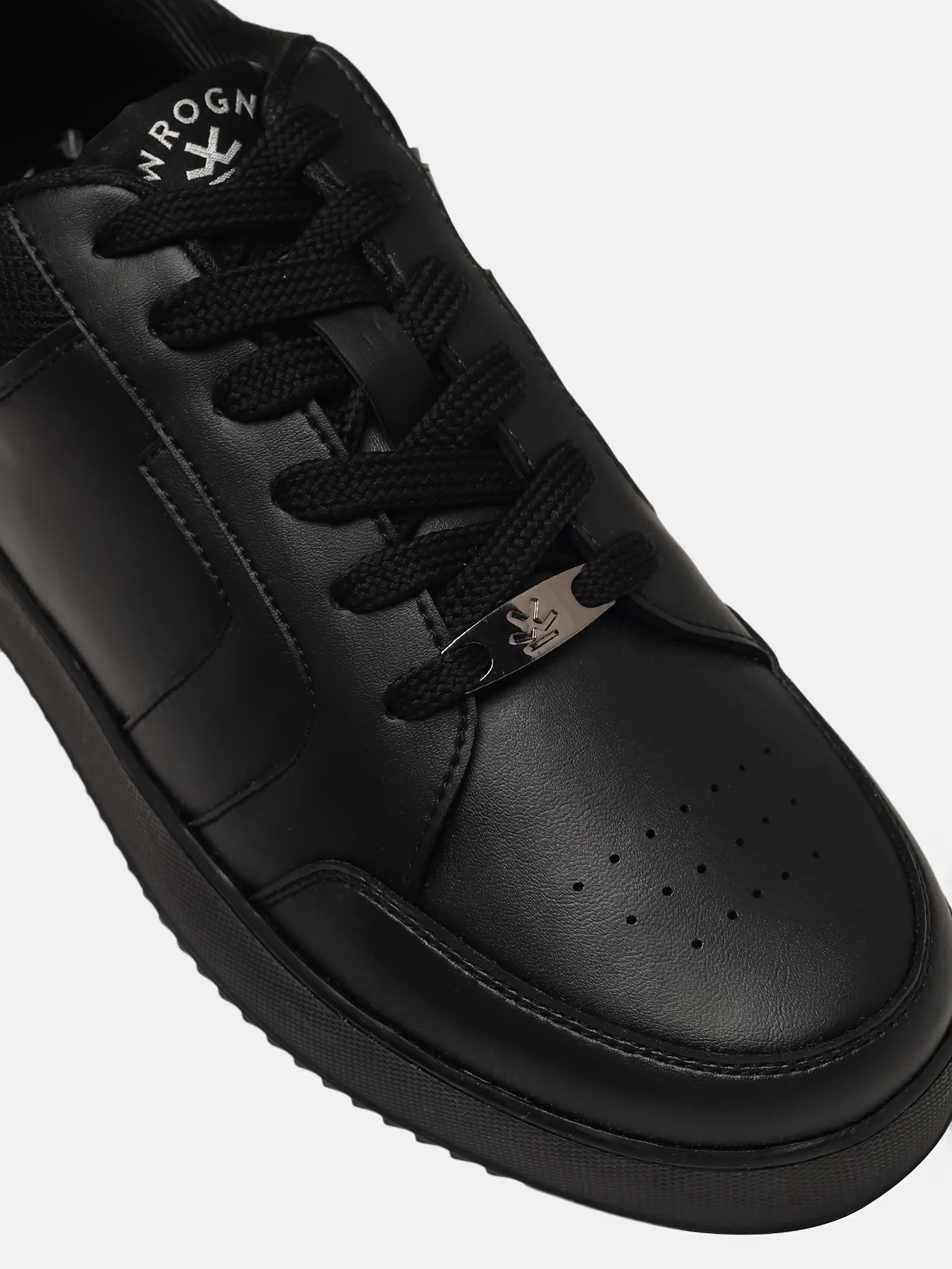 Sneakers  |  Bramble Shadowcraft - Image 6