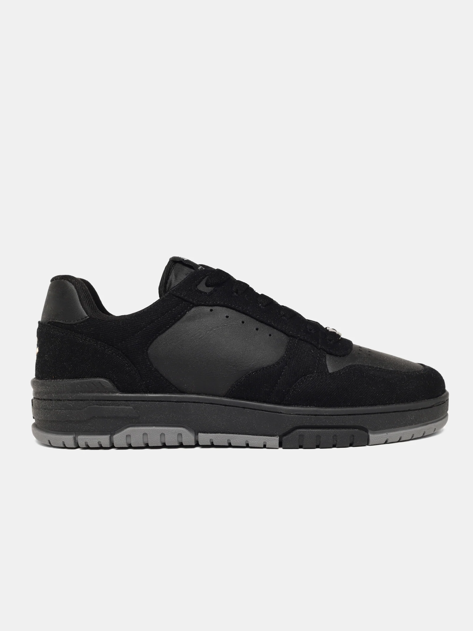 Sneakers  |  Greyhound After Dark - Image 2