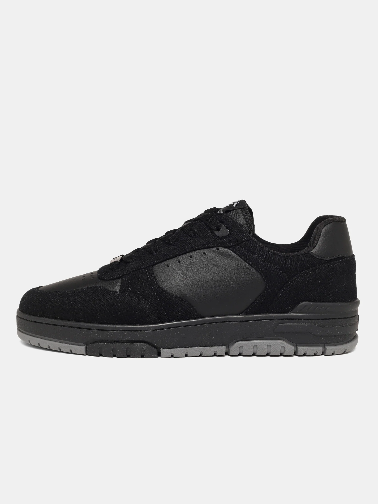 Sneakers  |  Greyhound After Dark - Image 3