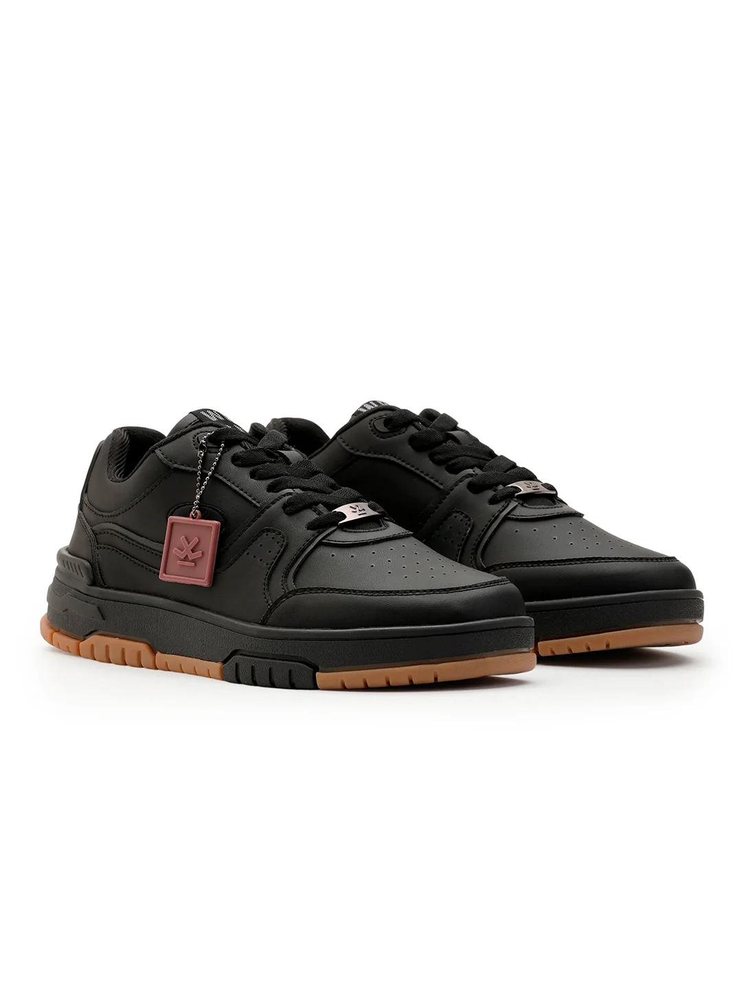 Sneakers  |  Greyhound Timber - Image 4