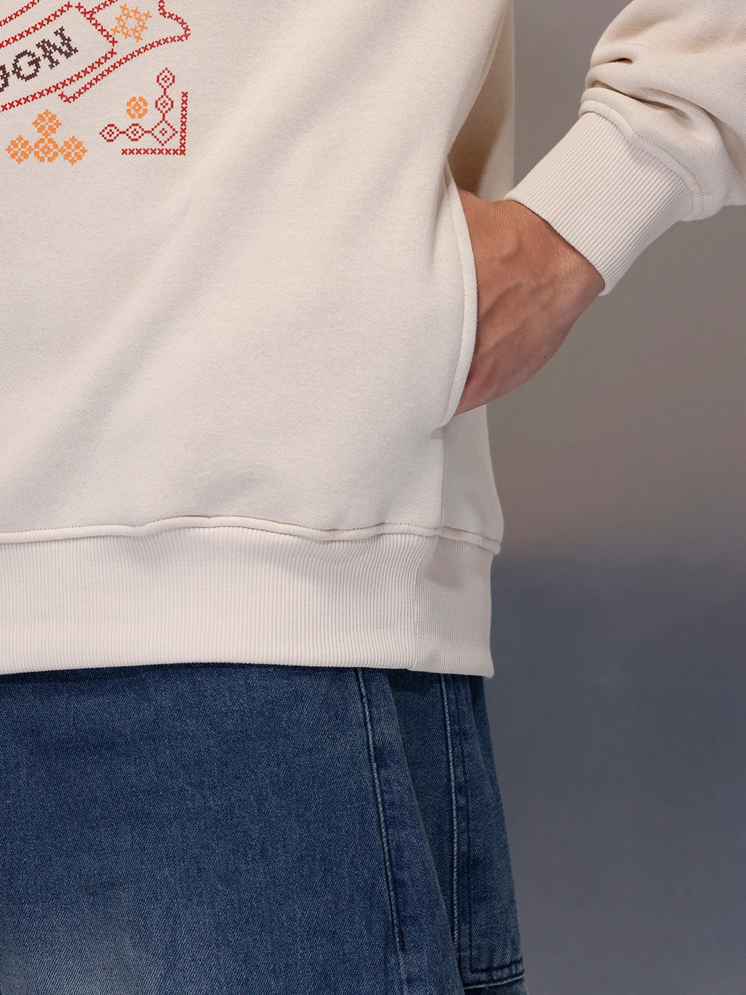 Soft Beige Casual Graphic Sweater | Beige - Image 5