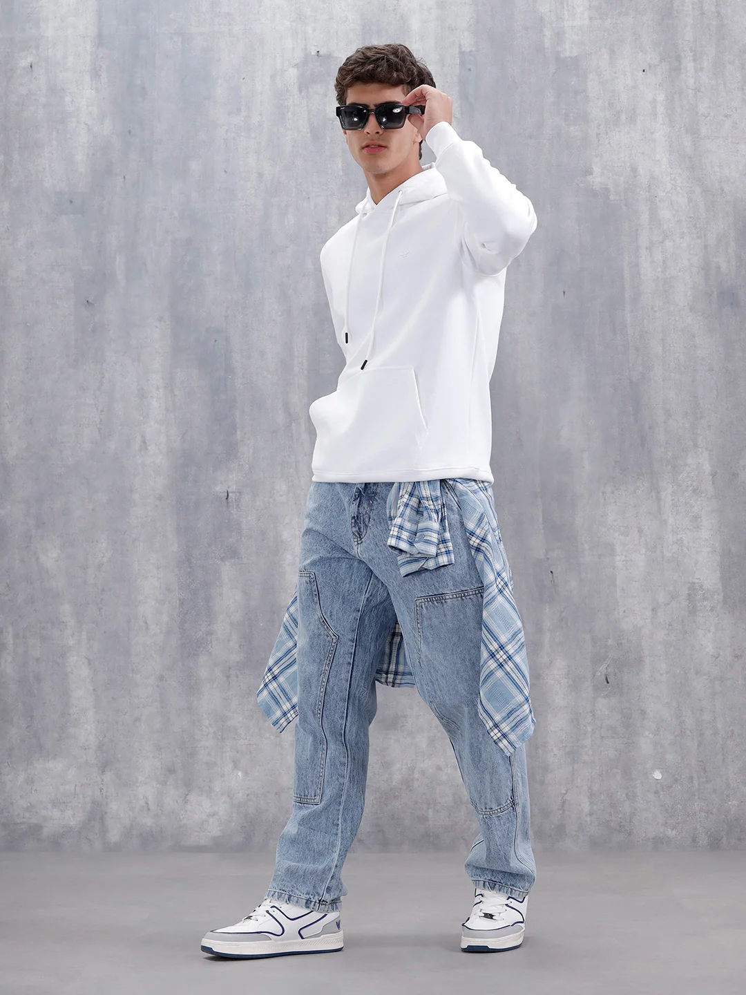 Solid Casual Slim Fit Hooded Sweatshirt | White - Image 2