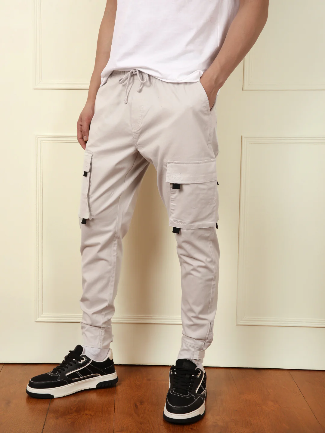 Solid Off White Cargo Jogger - Image 4