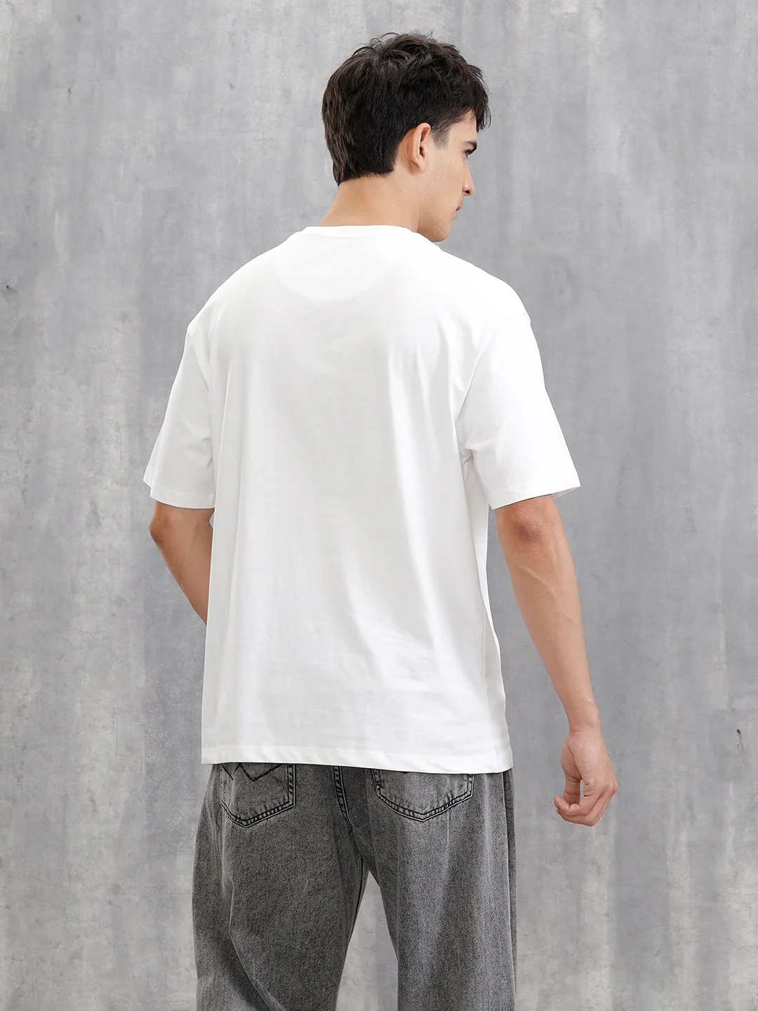 Solid Oversized T-Shirt | White - Image 3