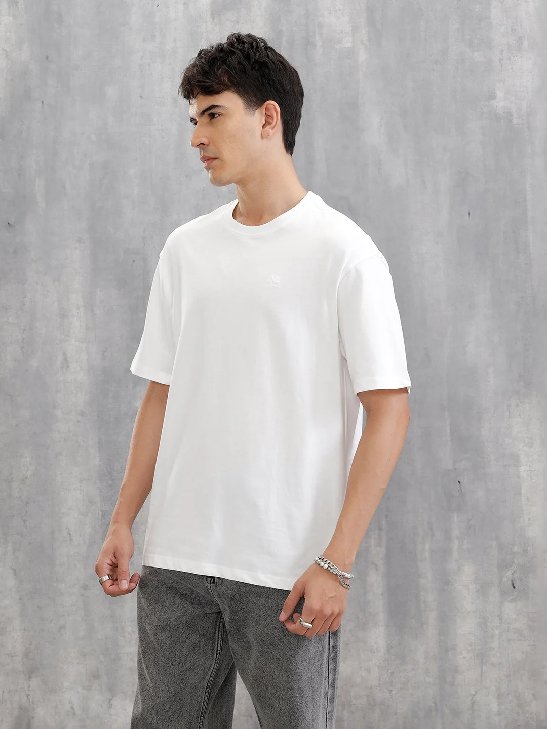 Solid Oversized T-Shirt | White - Image 5