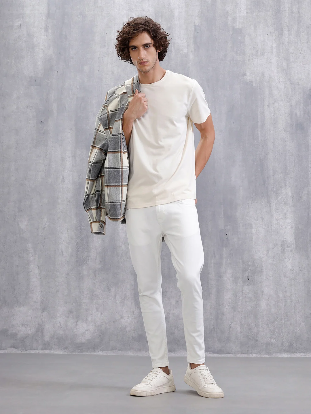 Solid Skinny Crop Jeans | White - Image 2