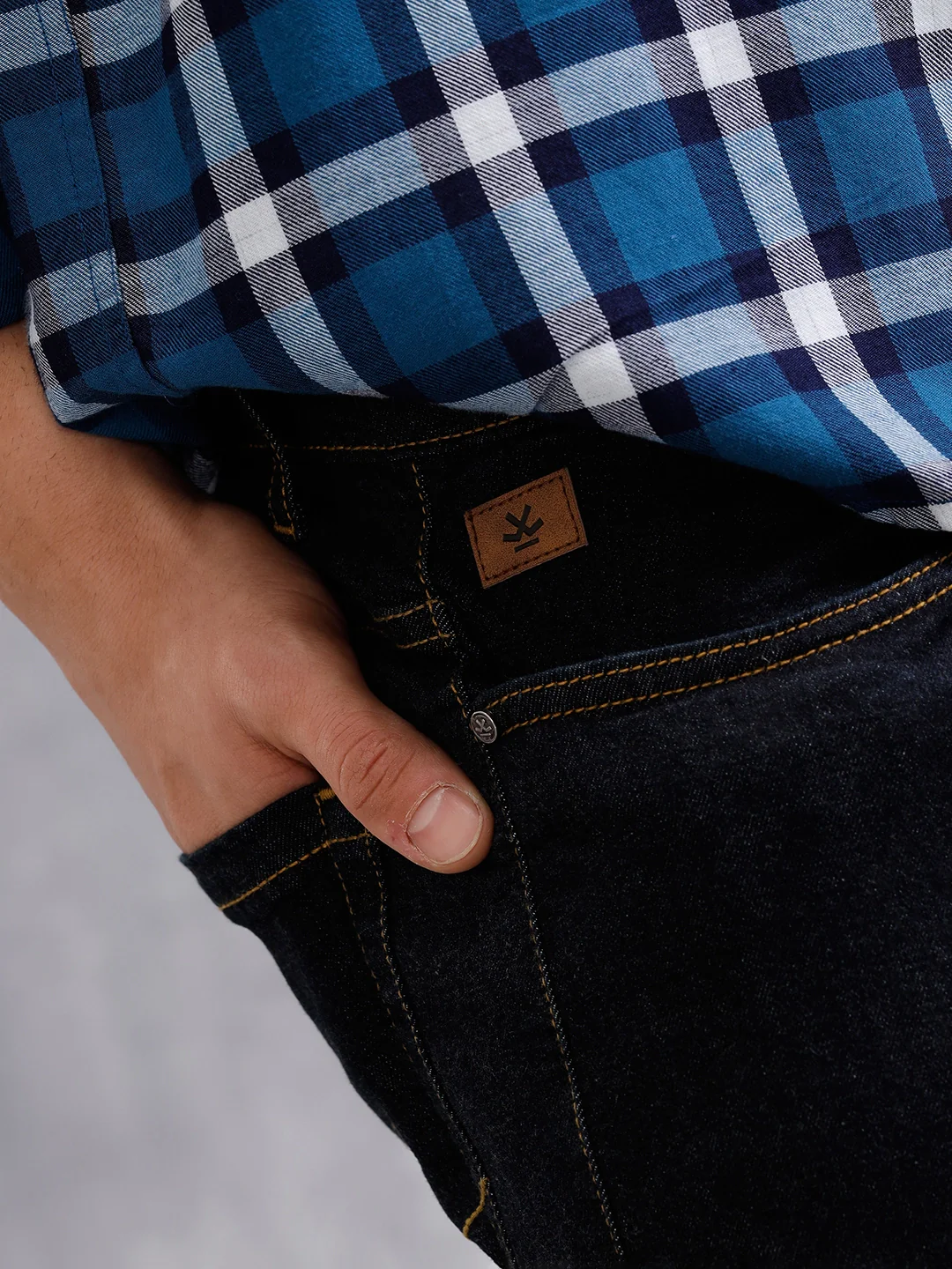 Solid Slim Tapered Jeans | Dark Blue - Image 5