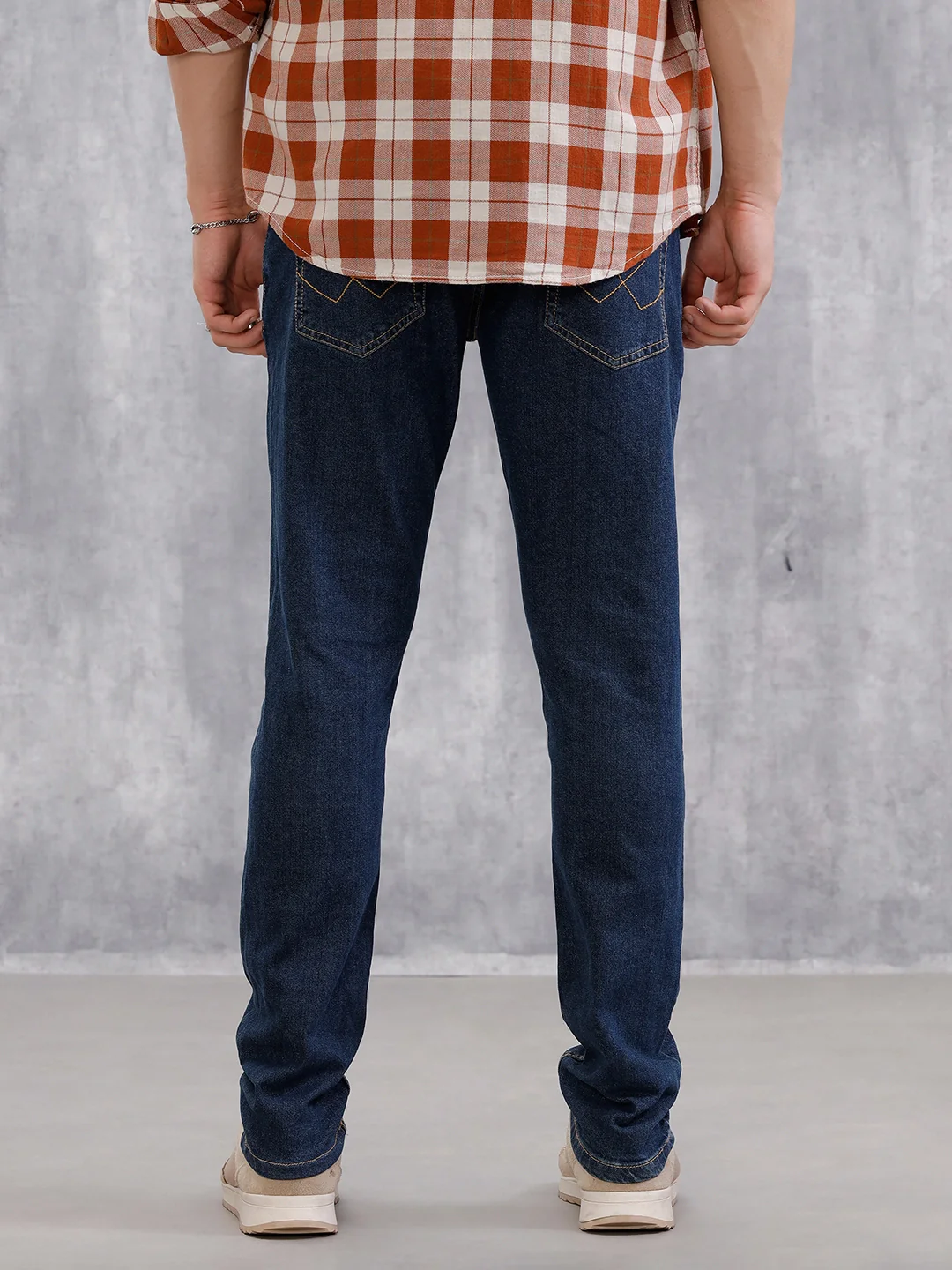 Solid Slim Tappered Jeans - Dark Blue - Image 3