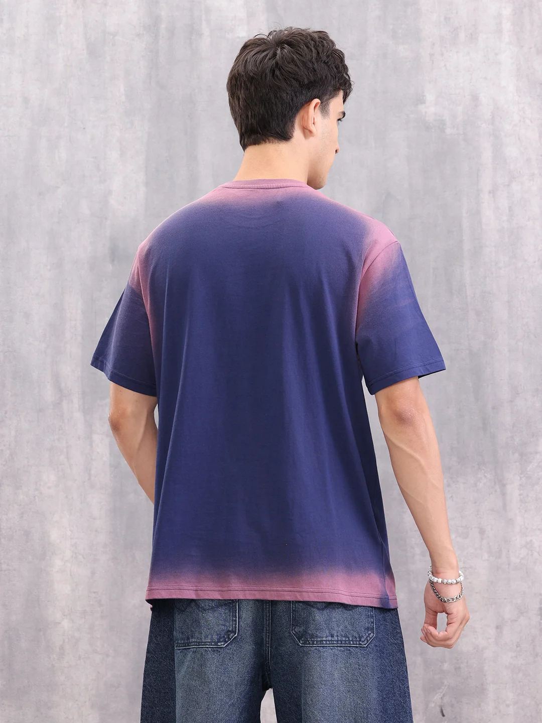 Spray Washed Effect Graphic Printed Oversized Fit T-shirt | Blue - Image 3