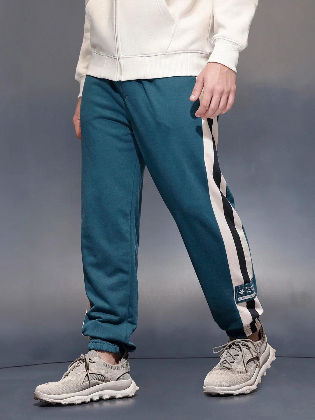 Street Athleisure Stripe Joggers | Green - Image 4