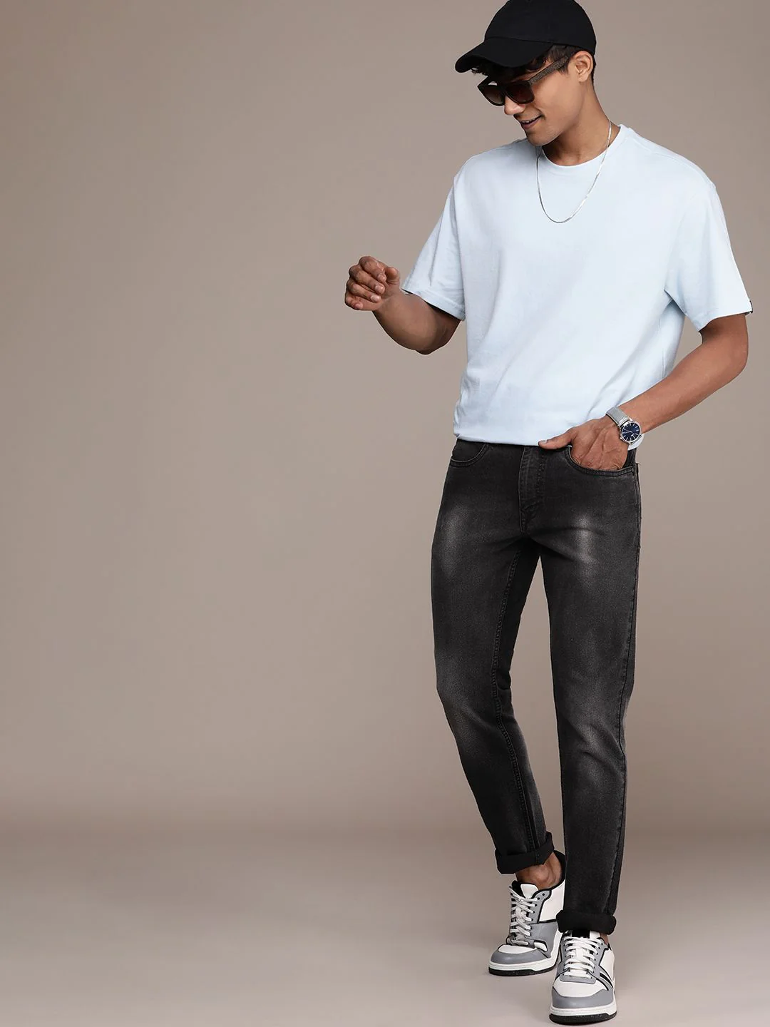 Striking Slim Fit Light Fade Stretch Jeans - Image 4