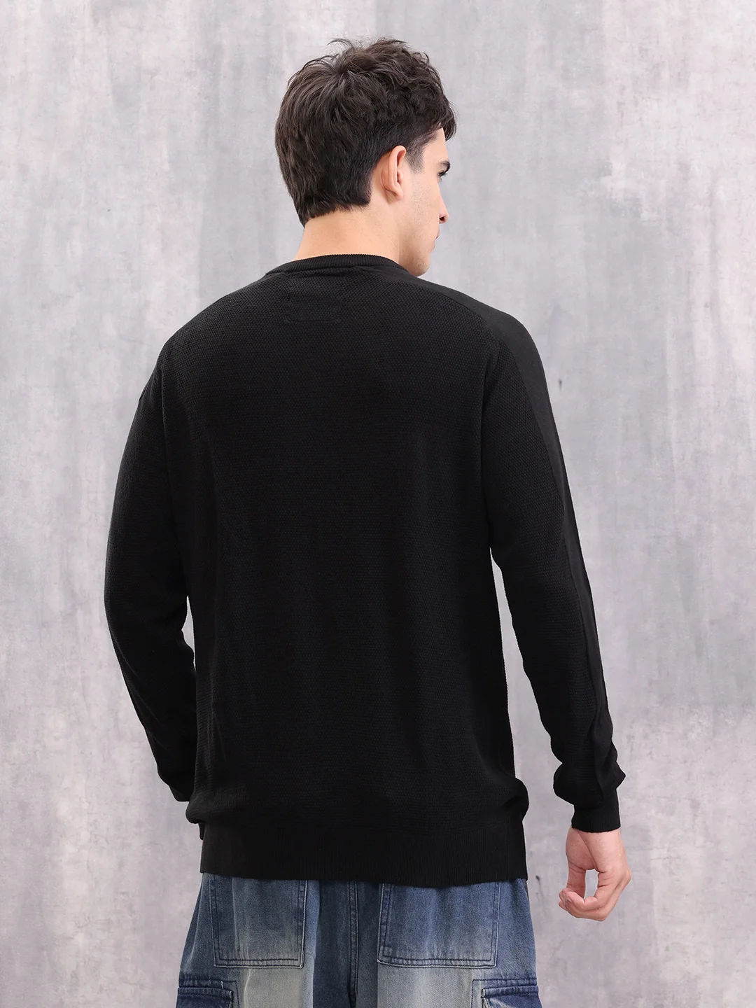 Structured Crew Neck Pullover | Black - Image 3