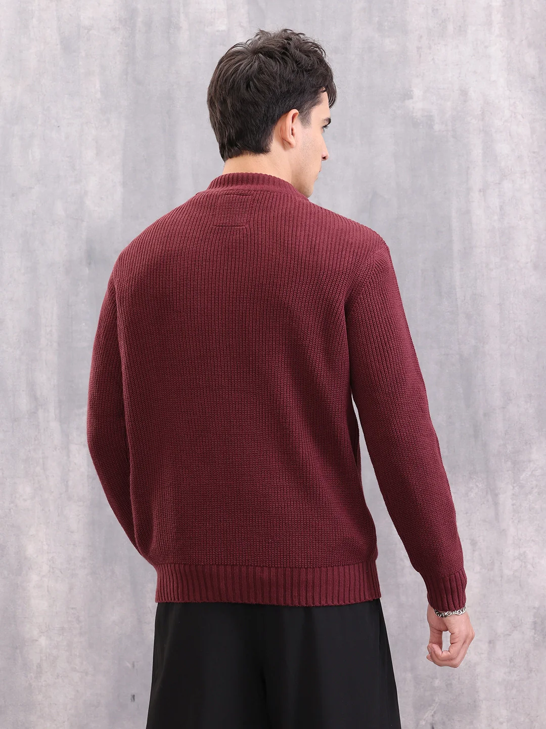 Structured Round Neck Comfort Fit Pullover | Wine - Image 3