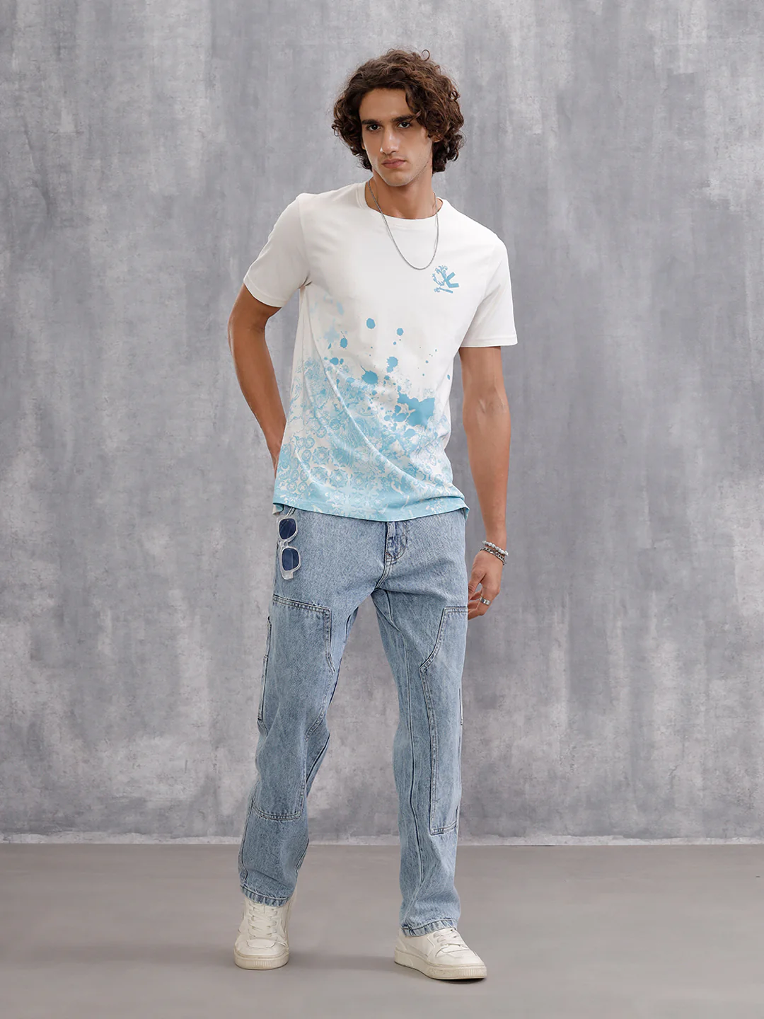 Tapestry Inspired Distressed Ombré Print T-Shirt  | Off White - Image 2