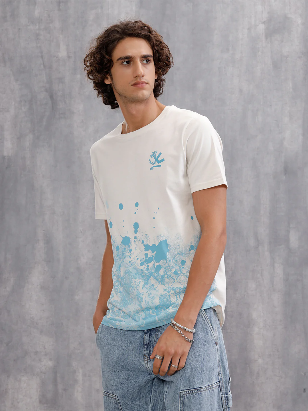 Tapestry Inspired Distressed Ombré Print T-Shirt  | Off White - Image 5