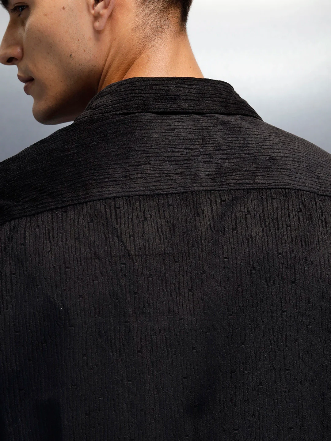 Textured Classic Men’s Comfort Fit Shirt | Black - Image 5