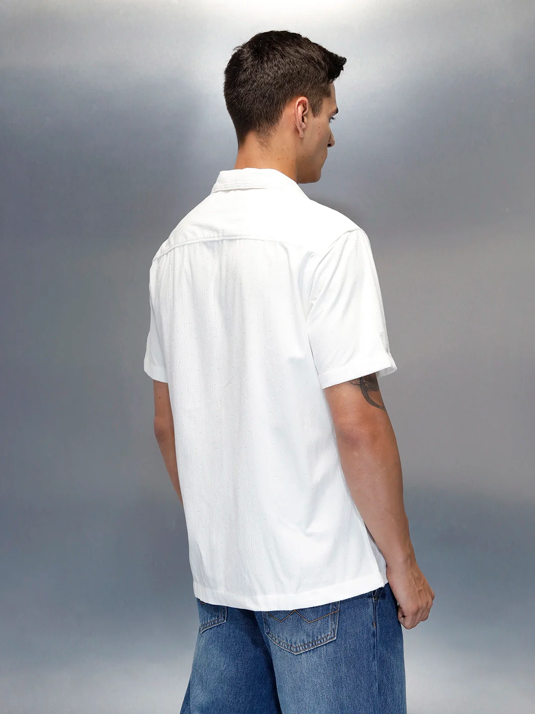 Textured Classic Men’s Comfort Fit Shirt | White - Image 3