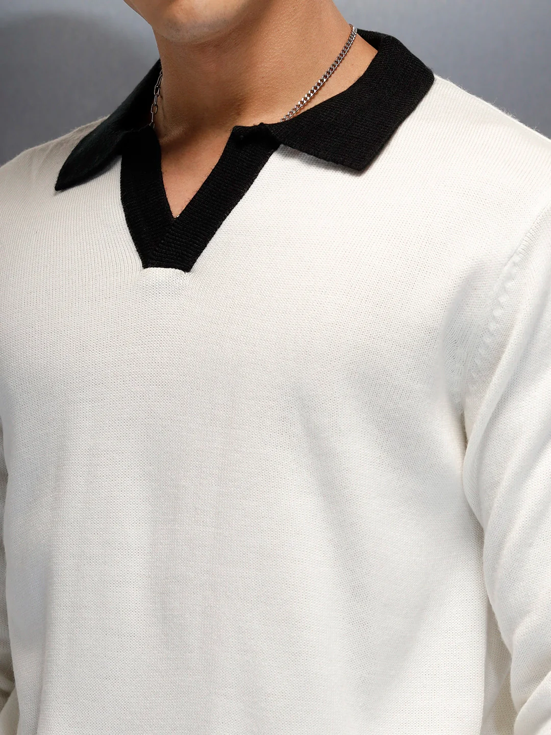 Textured Knit Sweater with Contrast Trim | White - Image 5