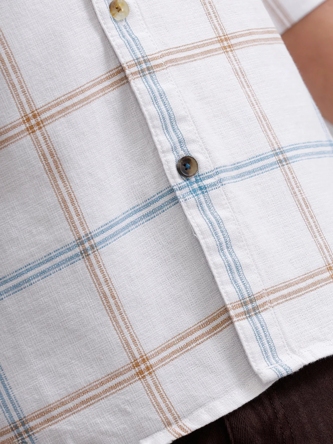 Textured Notebook Check Shirt In Slim Fit | White - Image 5