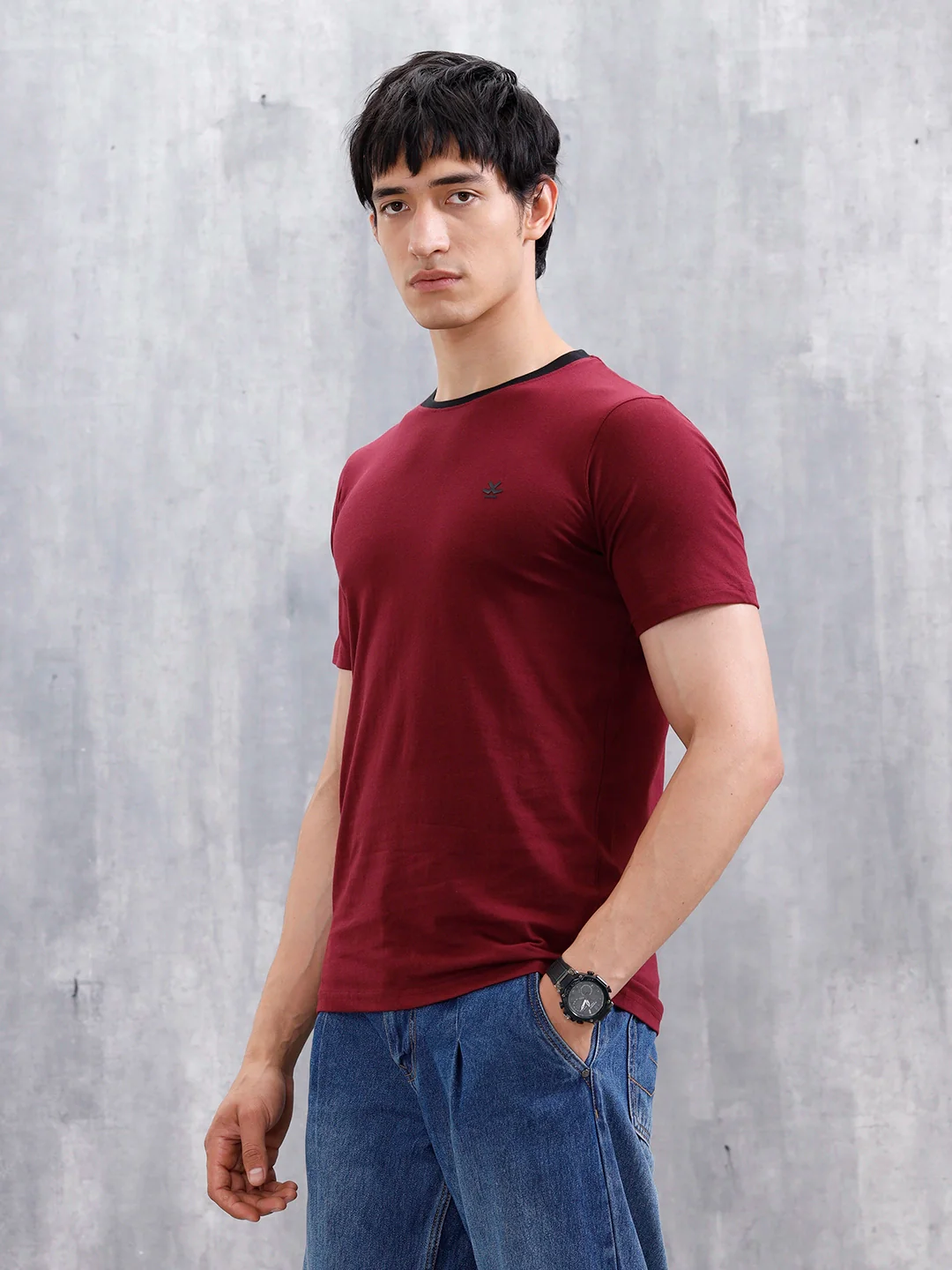 Men's Casual Regular Fit T-Shirt | Maroon - Image 4