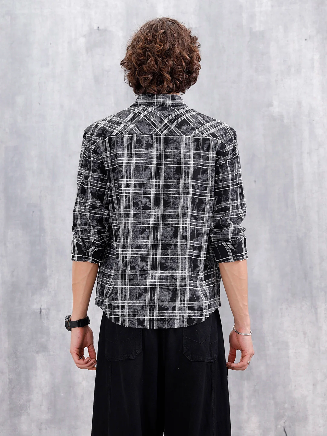 Wash Printed Overshirt With Chenille Yarn Check | Black - Image 4