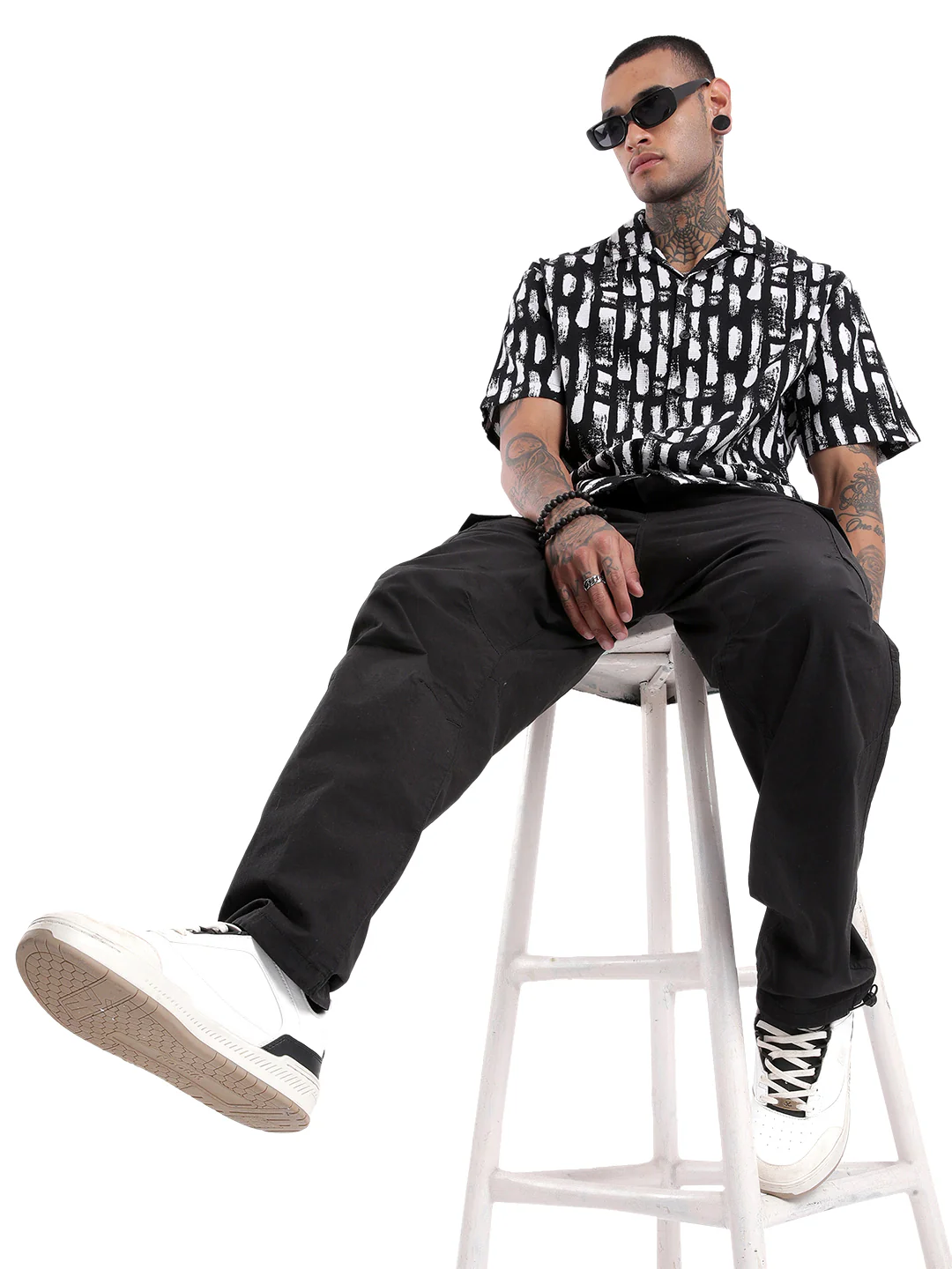 White Strokes AOP Black Shirt - Image 2