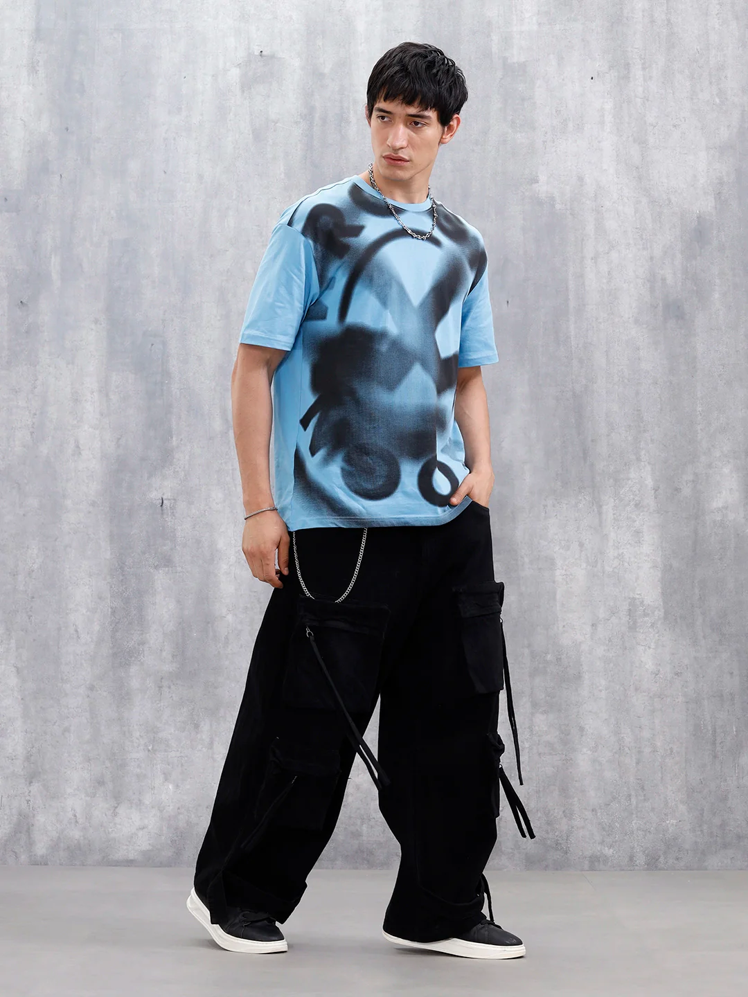 Wrogn Men’s Oversized Graphic Print T-Shirt | Blue - Image 2