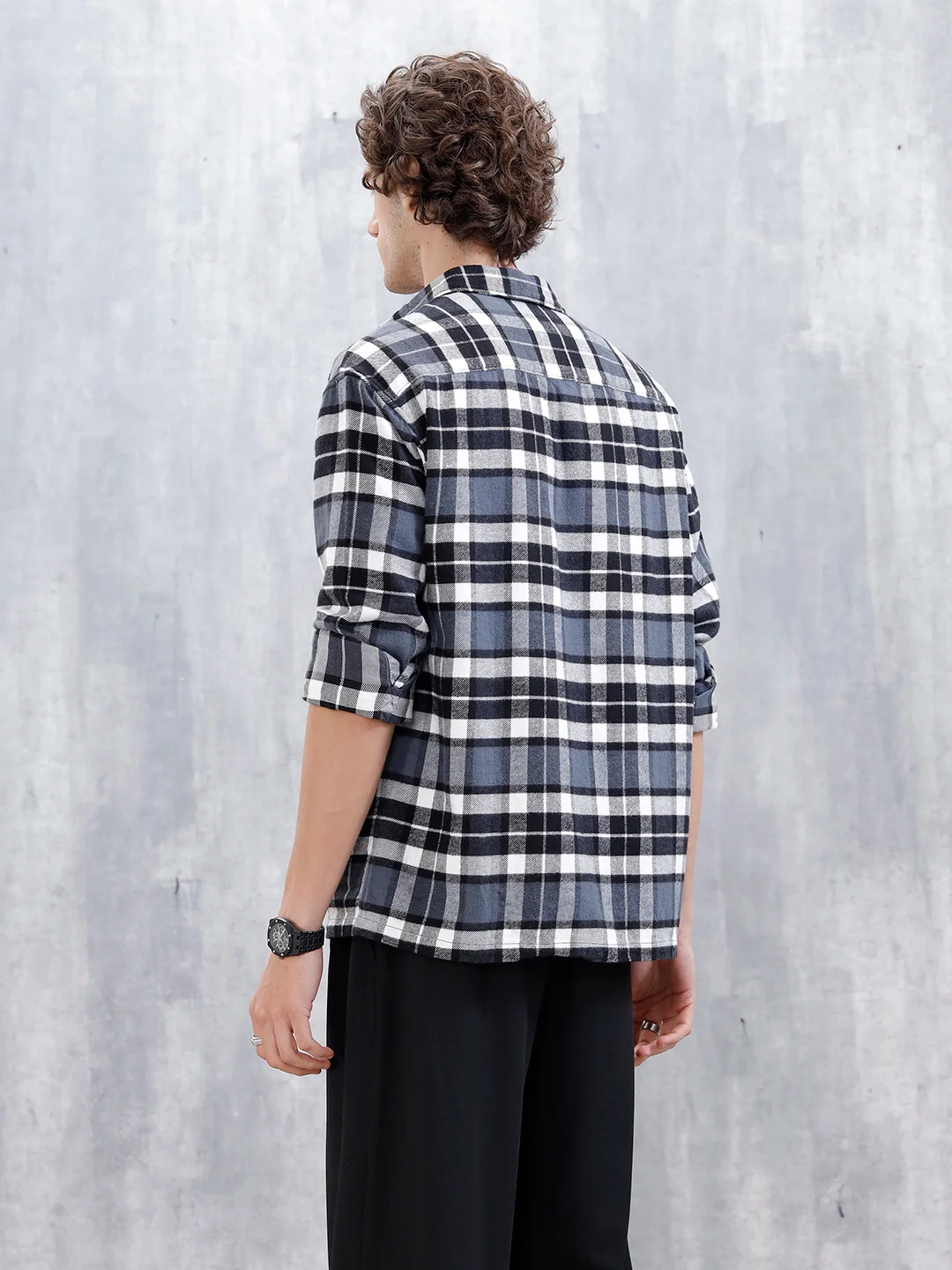 Wrogn Men's Oversized Checks Shirt | Grey - Image 3