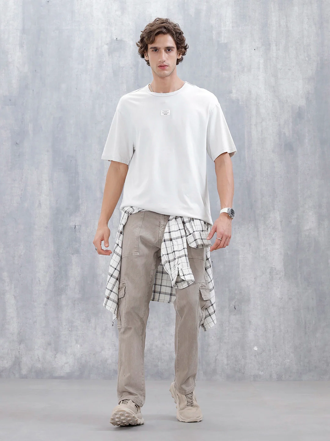 Wrogn Men's Oversized Printed Graphic T-Shirt | Grey - Image 2