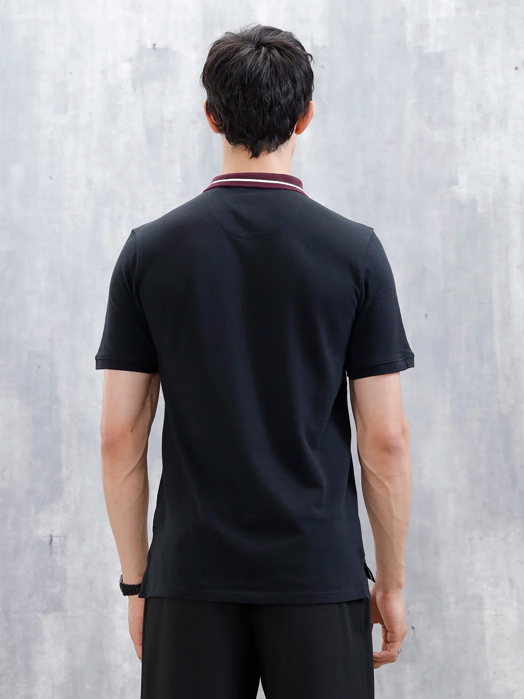 Wrogn Men's Slim Fit Polo T-Shirt With Contrast Collar | Black - Image 3